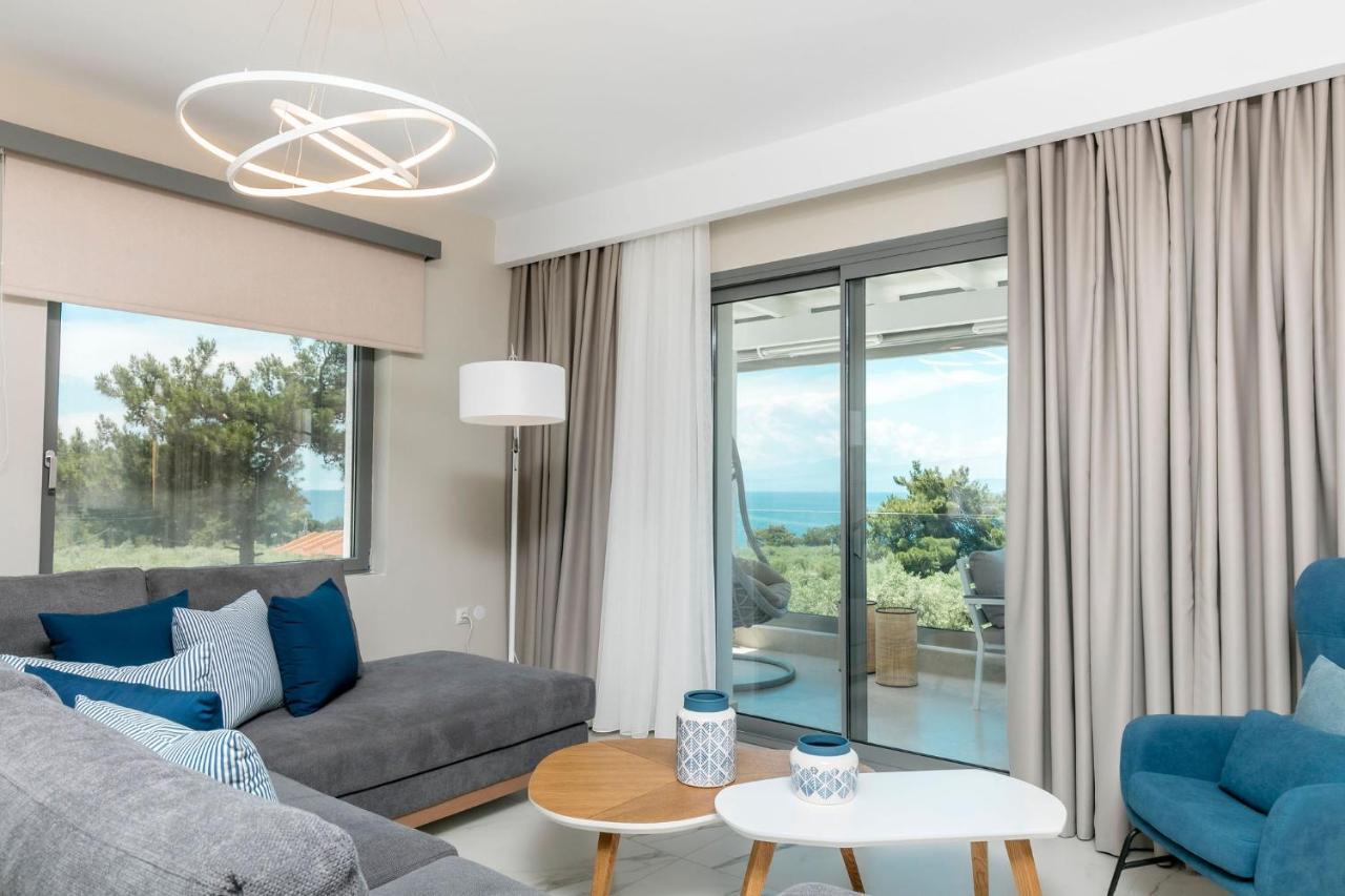 Pachis Escape Suites Экстерьер фото